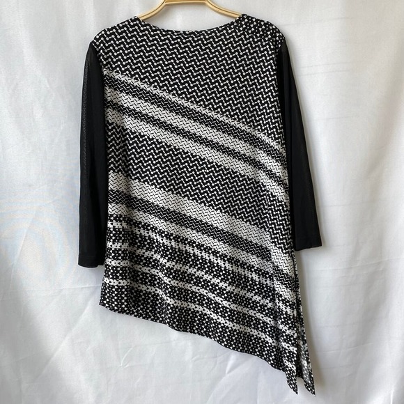Chico's Travelers Asymmetrical Tunic Top Women L Black Geo Stripes Lagenlook VTG - Picture 2 of 12